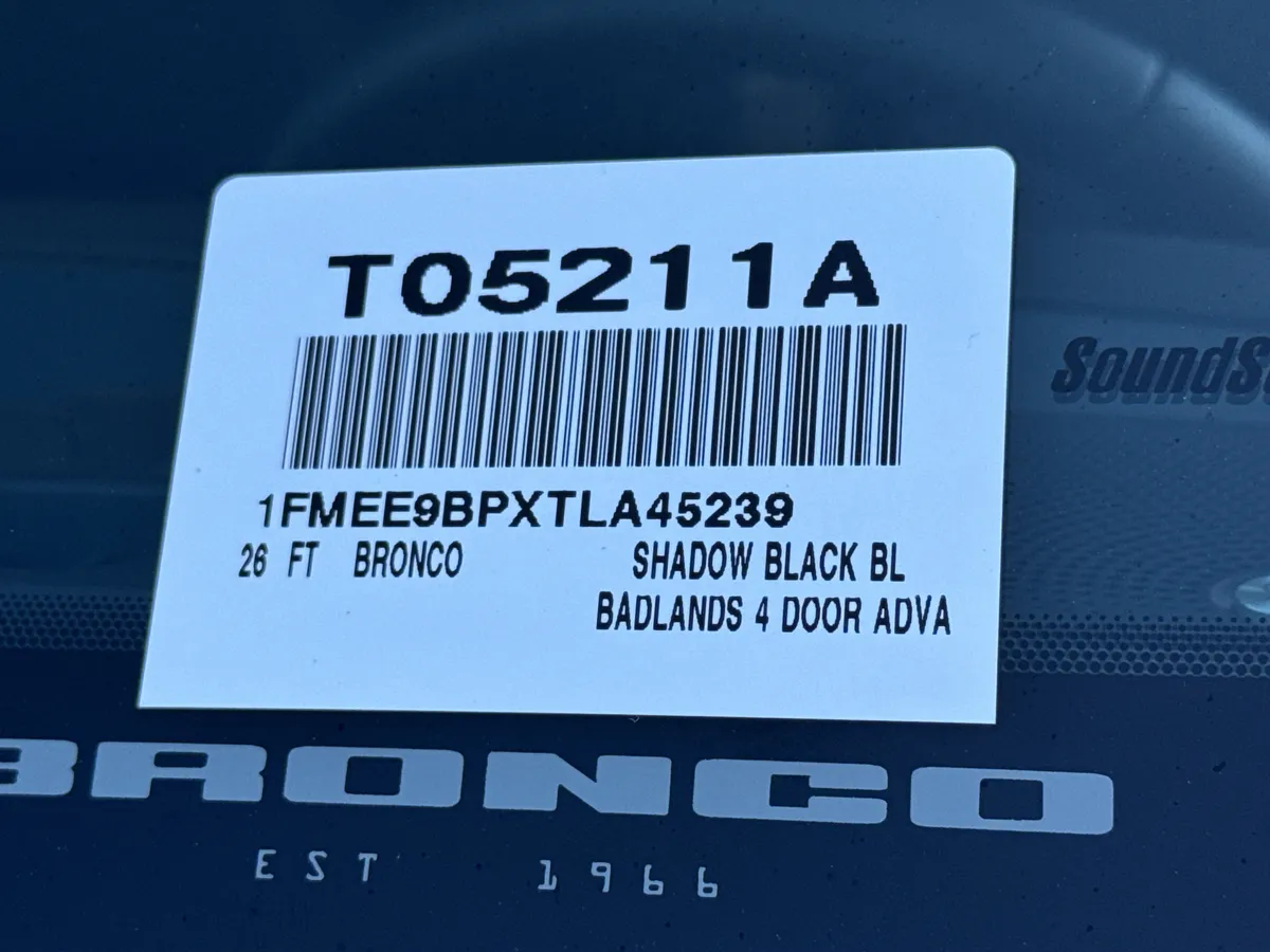 2026 Ford Bronco Badlands thumbnail 35