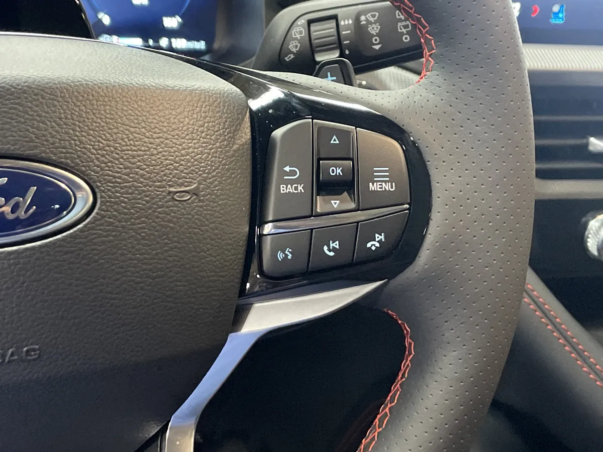 2026 Ford Explorer ST thumbnail 20