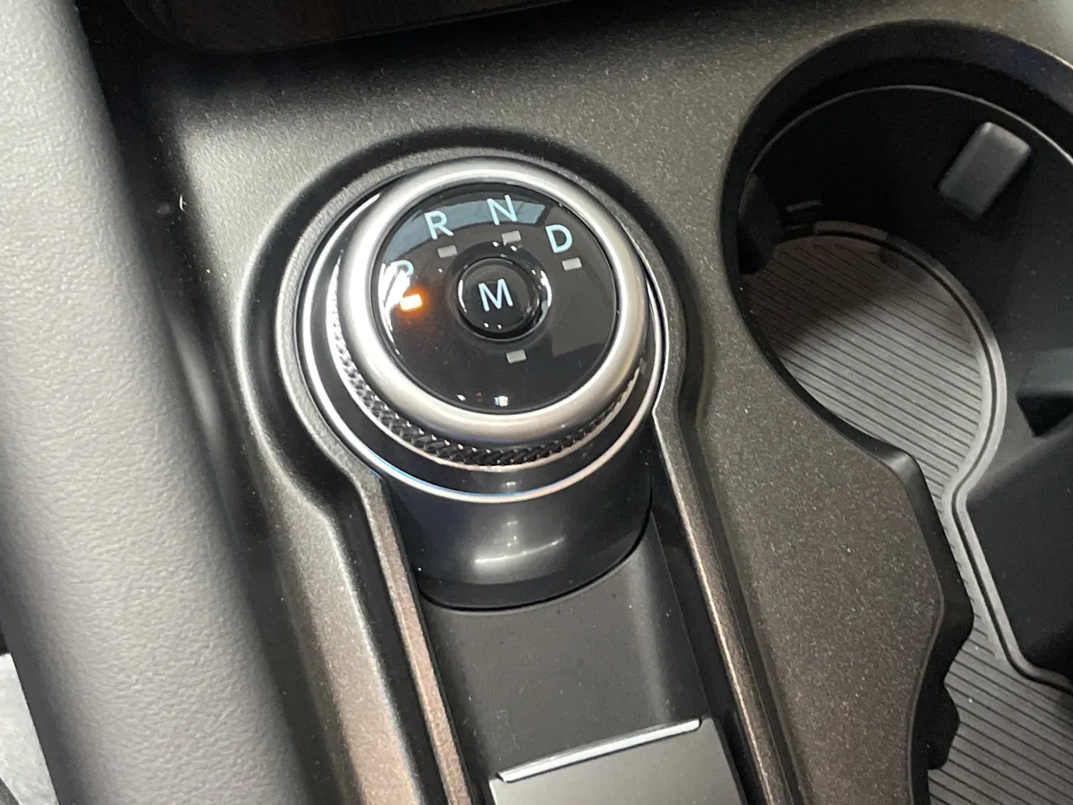 2026 Ford Explorer ST thumbnail 26