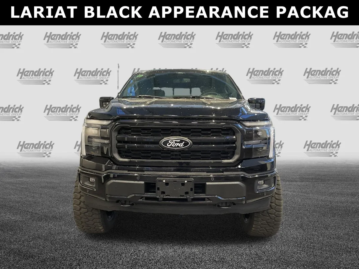 2026 Ford F-150 LARIAT thumbnail 2