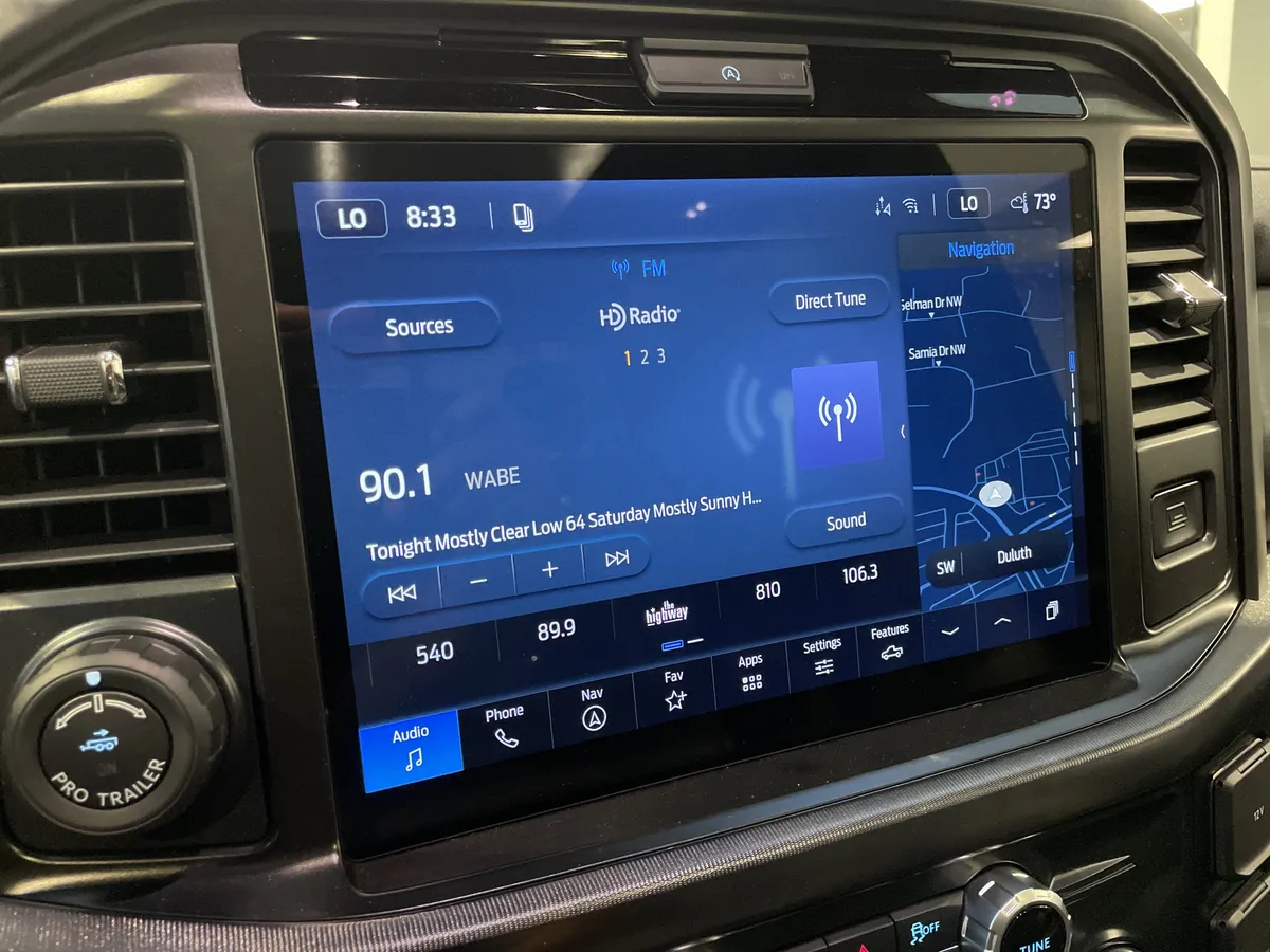 2026 Ford F-150 LARIAT thumbnail 23
