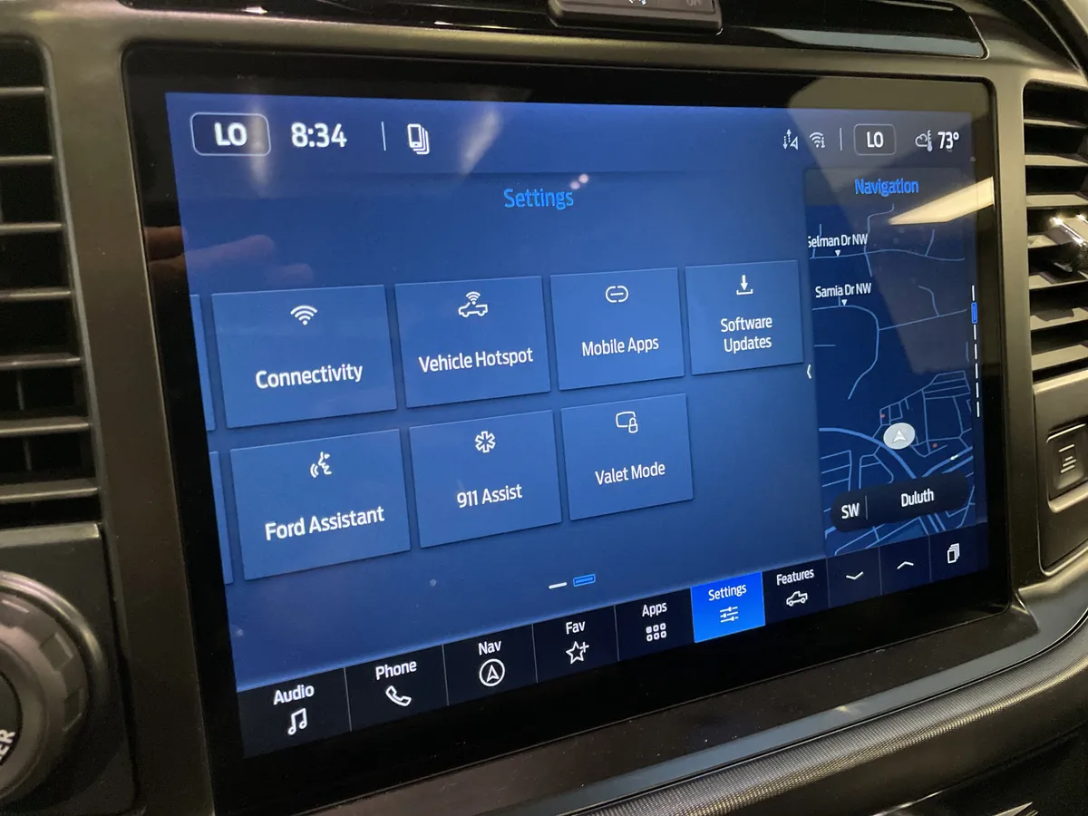 2026 Ford F-150 LARIAT thumbnail 26