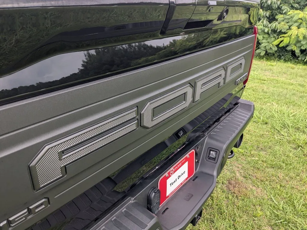 2026 Ford F-150 Raptor thumbnail 30