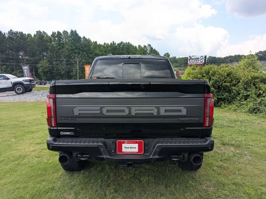 2026 Ford F-150 Raptor thumbnail 6