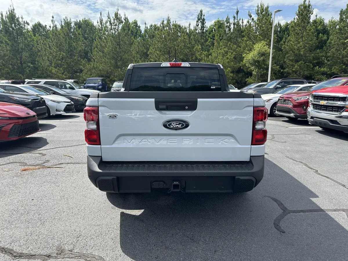 2026 Ford Maverick Lariat thumbnail 7