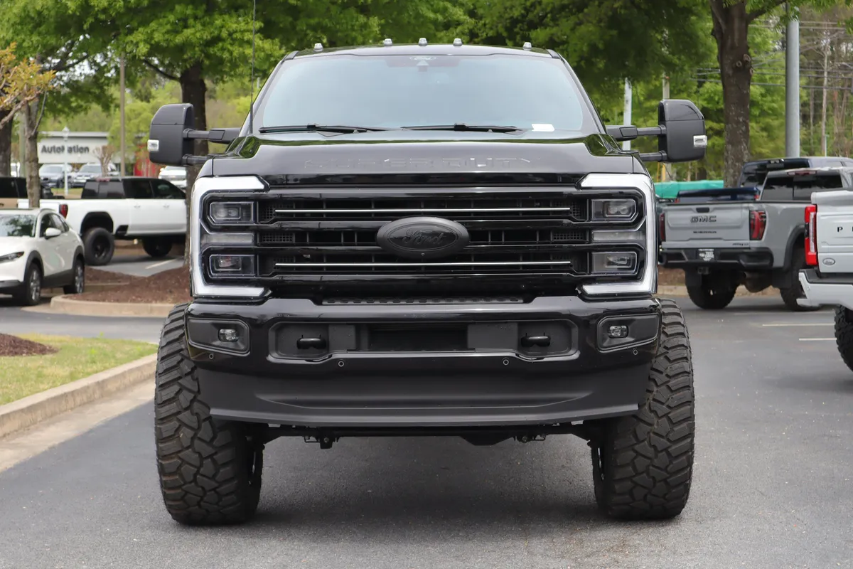 2026 Ford Super Duty F-250 SRW Platinum thumbnail 39