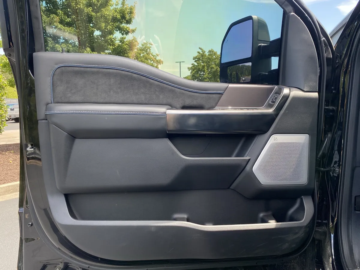 2026 Ford Super Duty F-250 SRW Platinum thumbnail 22