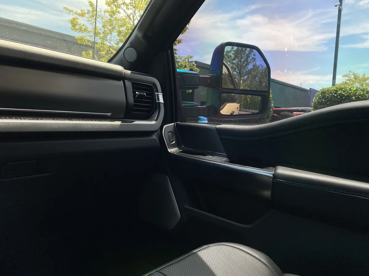 2026 Ford Super Duty F-250 SRW Platinum thumbnail 44