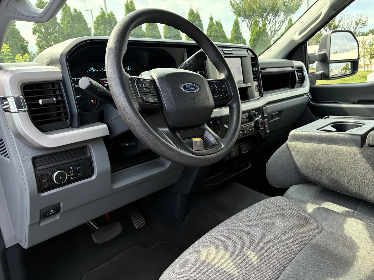 2026 Ford Super Duty F-250 SRW XL thumbnail 20