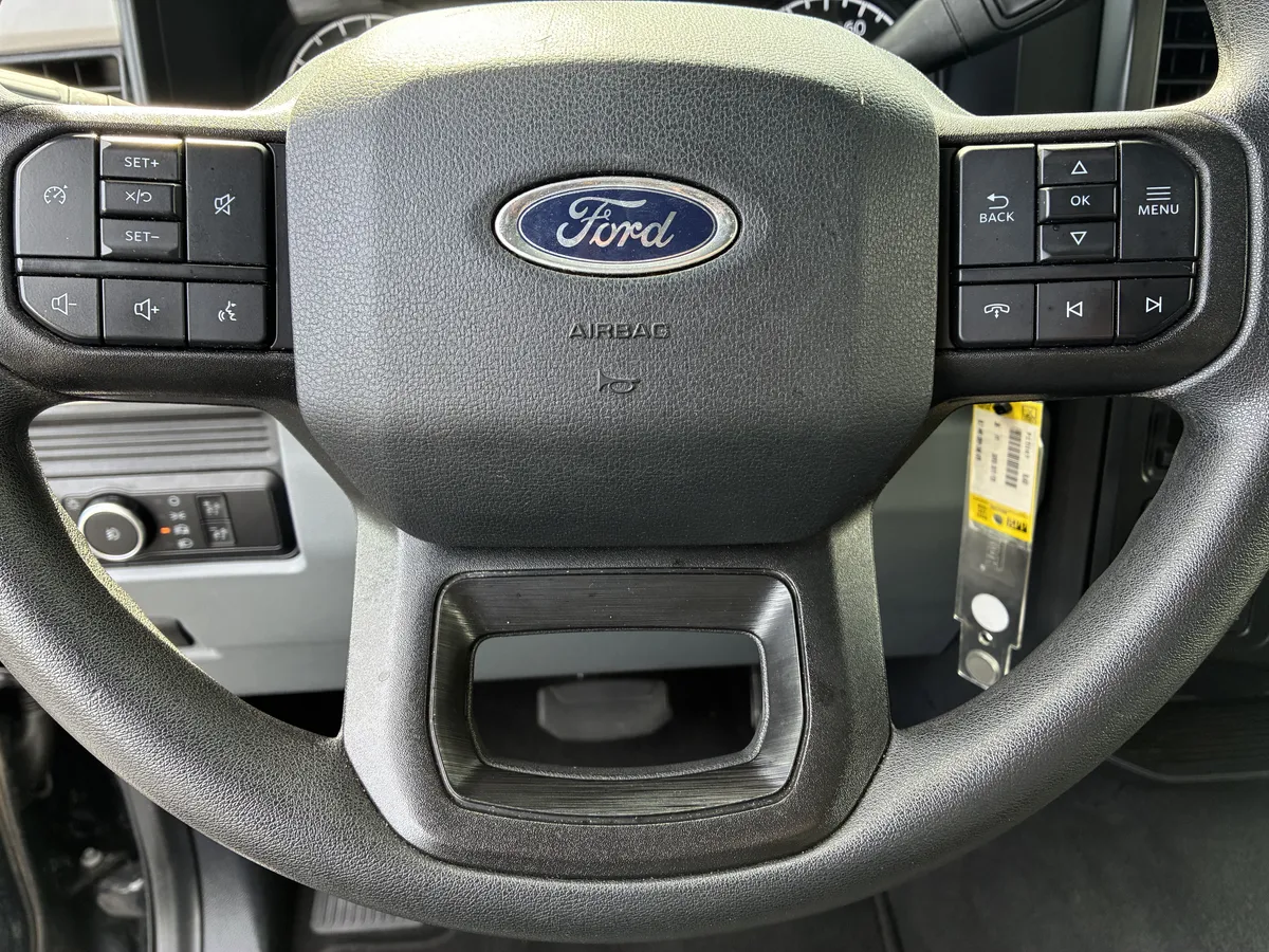 2026 Ford Super Duty F-250 SRW XL thumbnail 25