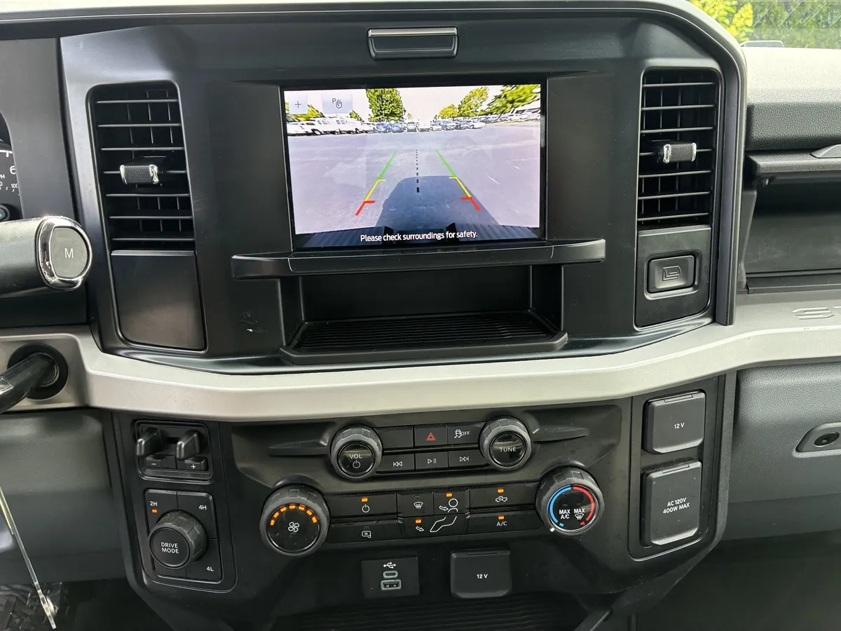2026 Ford Super Duty F-250 SRW XL thumbnail 29