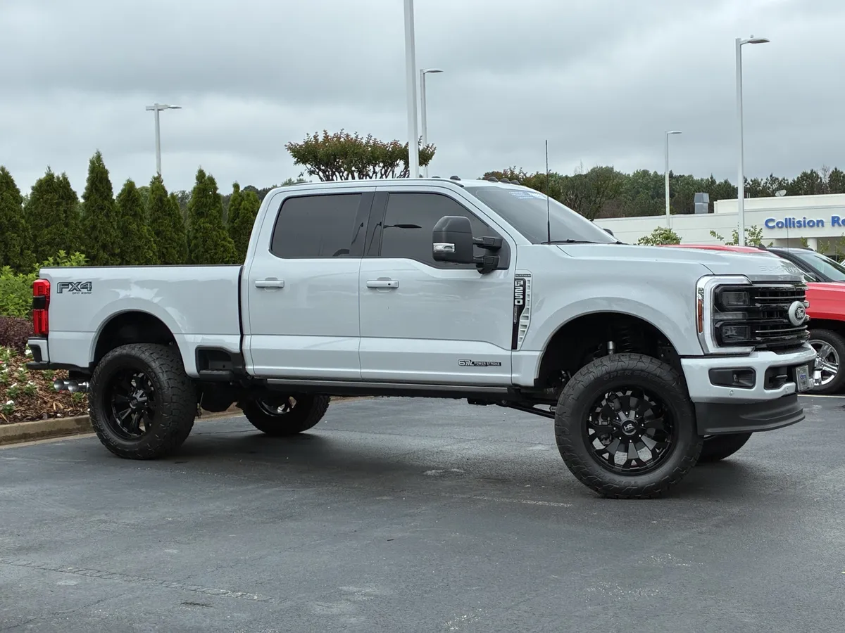 2026 Ford Super Duty F-250 SRW XL thumbnail 39