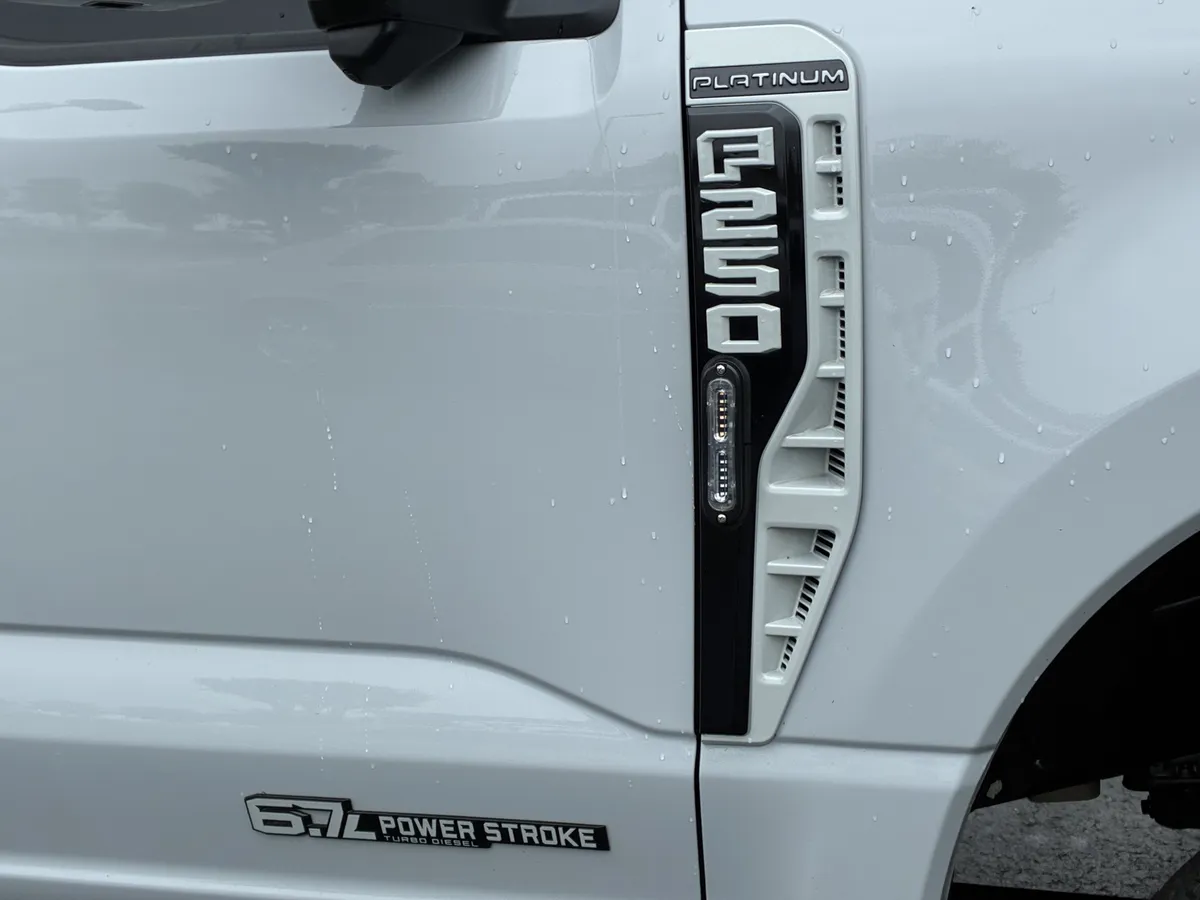 2026 Ford Super Duty F-250 SRW XL thumbnail 44