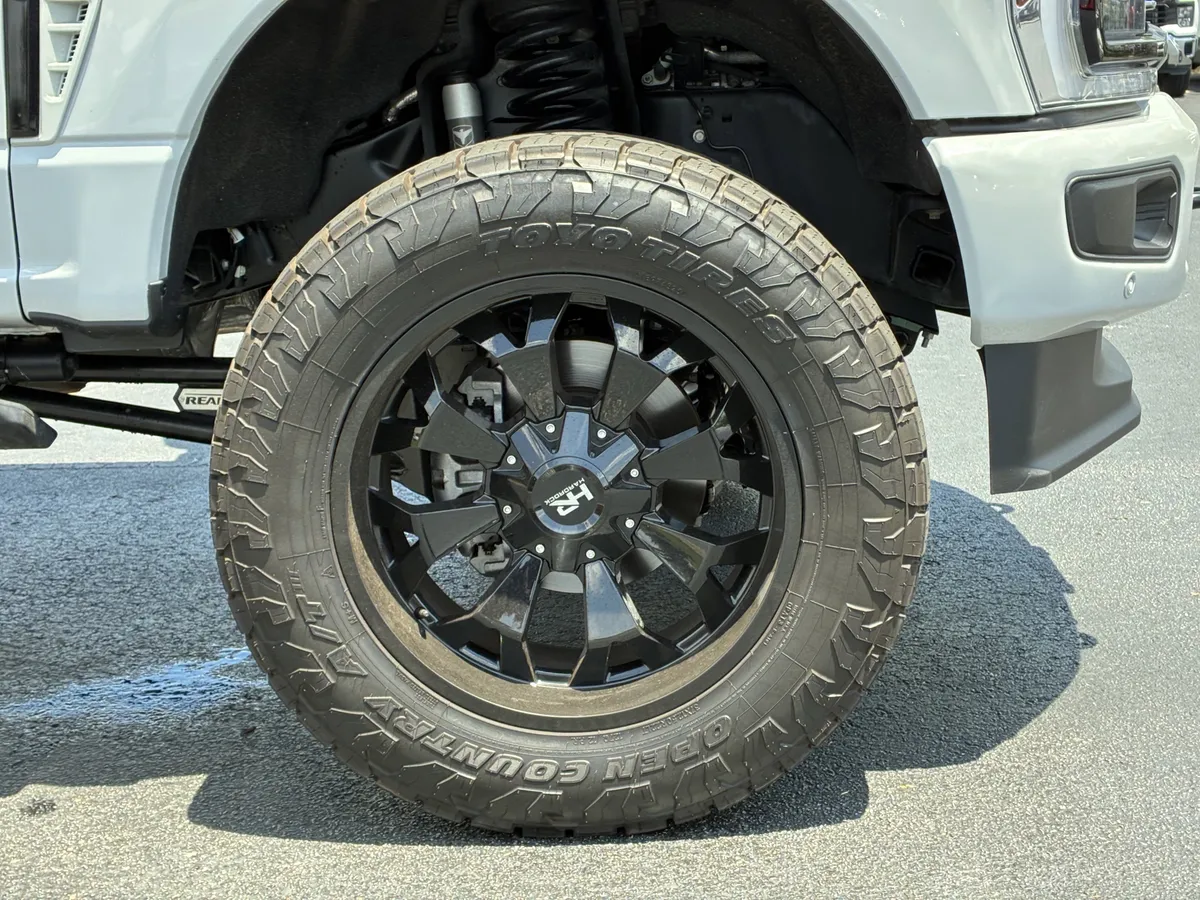 2026 Ford Super Duty F-250 SRW XL thumbnail 5