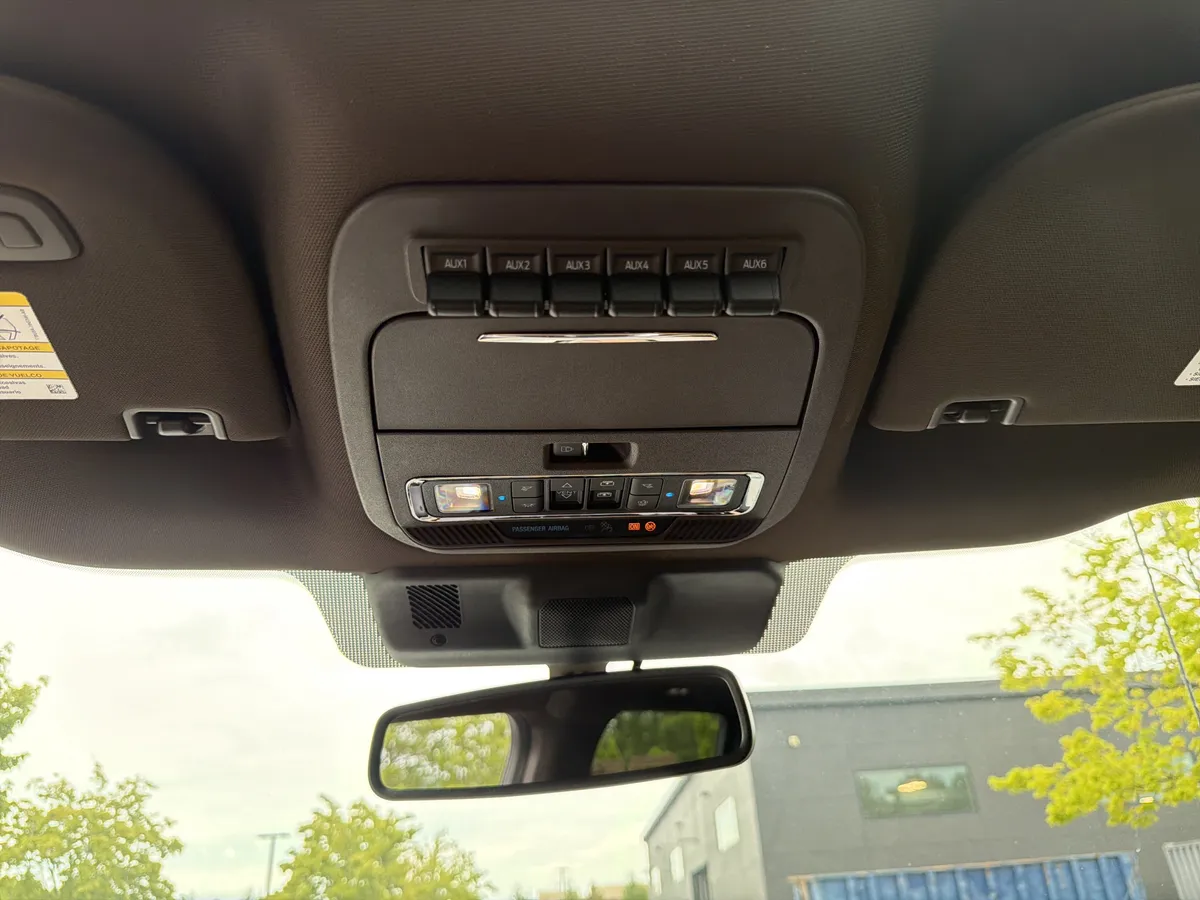 2026 Ford Super Duty F-350 SRW King Ranch thumbnail 46