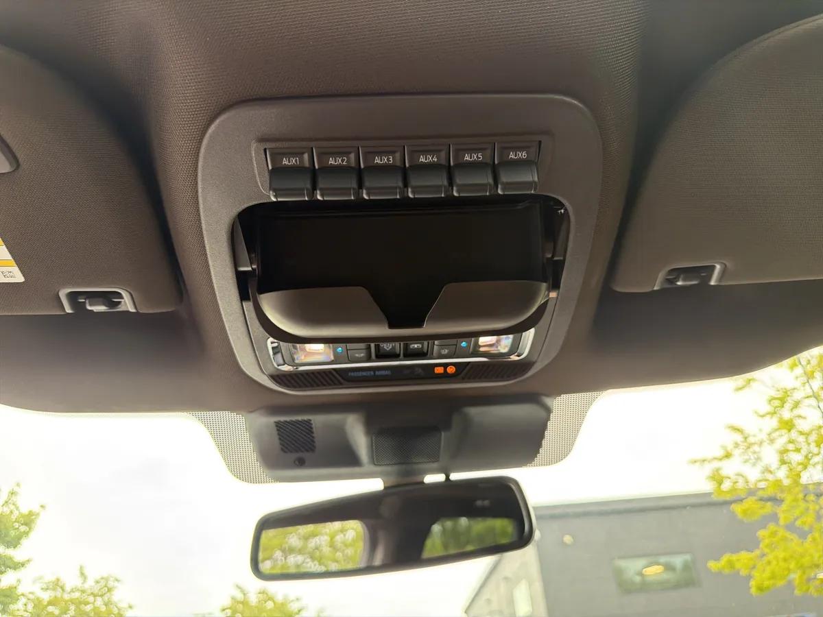2026 Ford Super Duty F-350 SRW King Ranch thumbnail 47