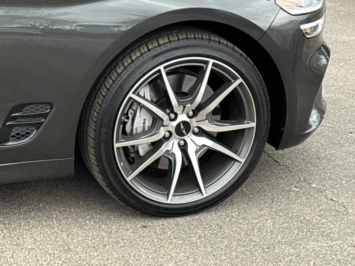 2026 Genesis G70 2.5T RWD thumbnail 31