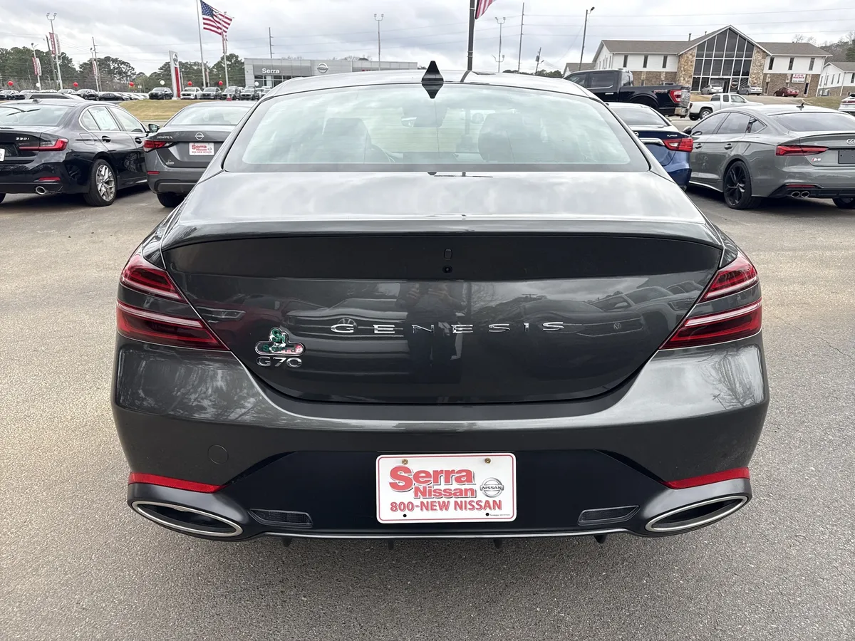 2026 Genesis G70 2.5T RWD thumbnail 4