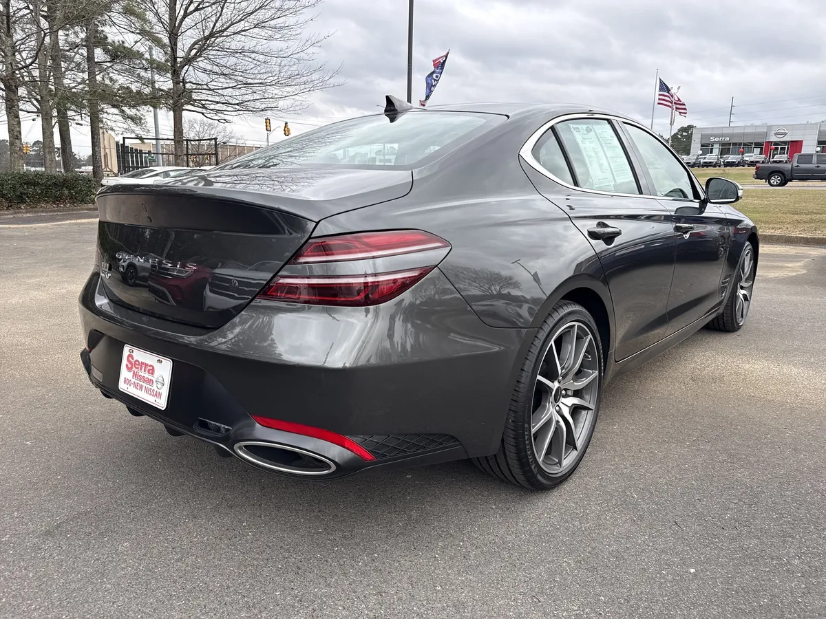 2026 Genesis G70 2.5T RWD thumbnail 5