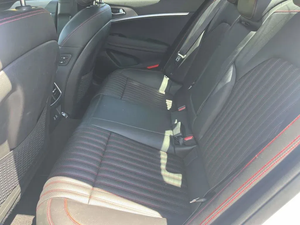 2026 Genesis G70 3.3T Sport Prestige thumbnail 10