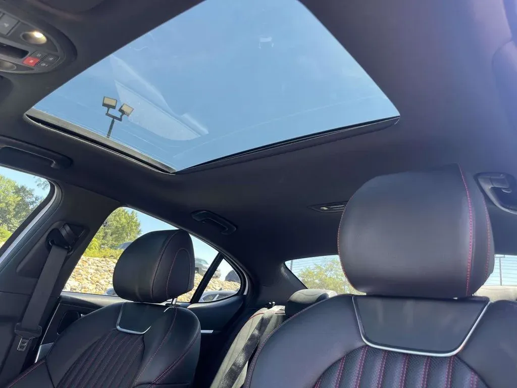 2026 Genesis G70 3.3T Sport Prestige thumbnail 16
