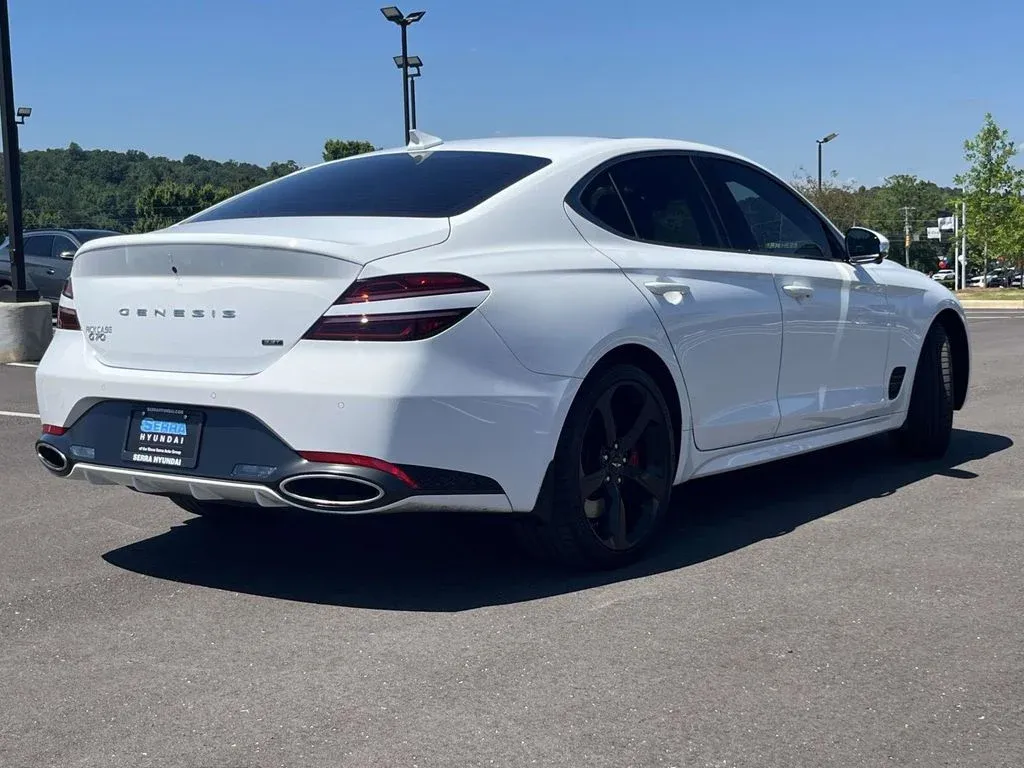2026 Genesis G70 3.3T Sport Prestige thumbnail 3