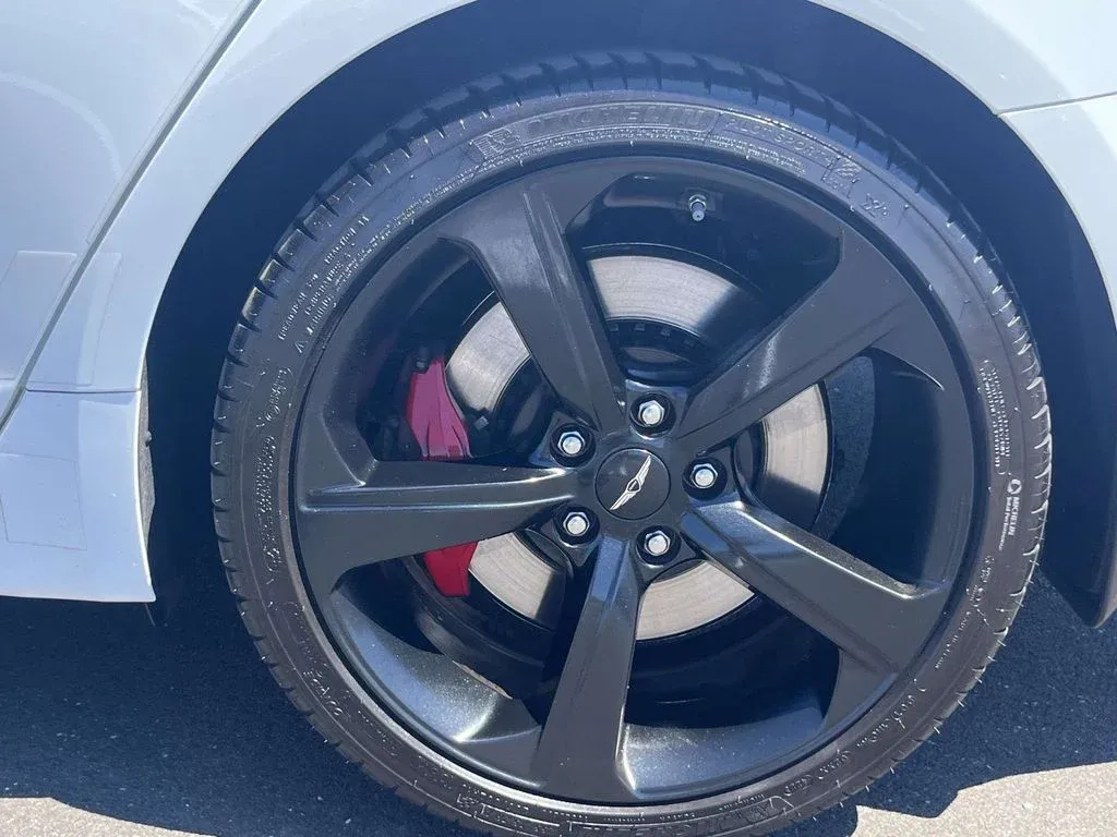 2026 Genesis G70 3.3T Sport Prestige thumbnail 9