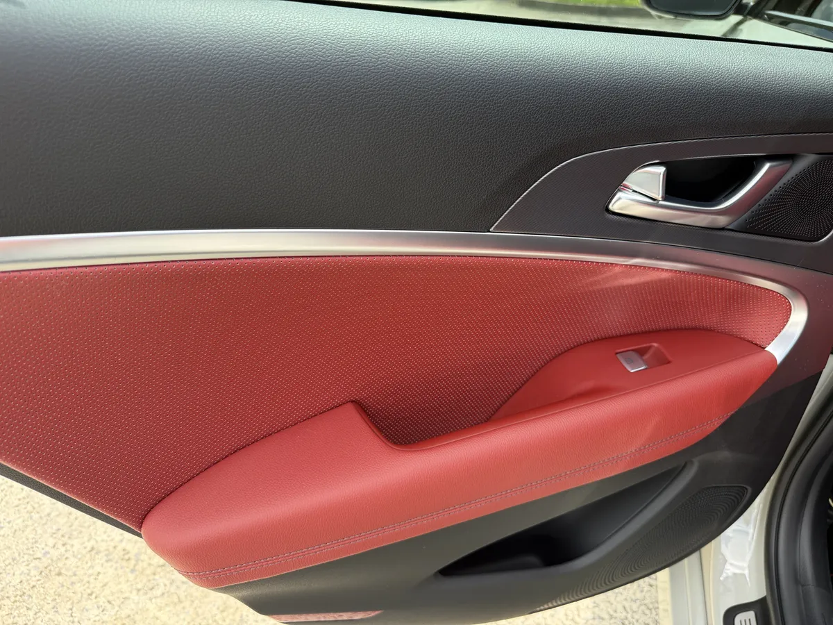 2026 Genesis G70 3.3T Sport Prestige thumbnail 21