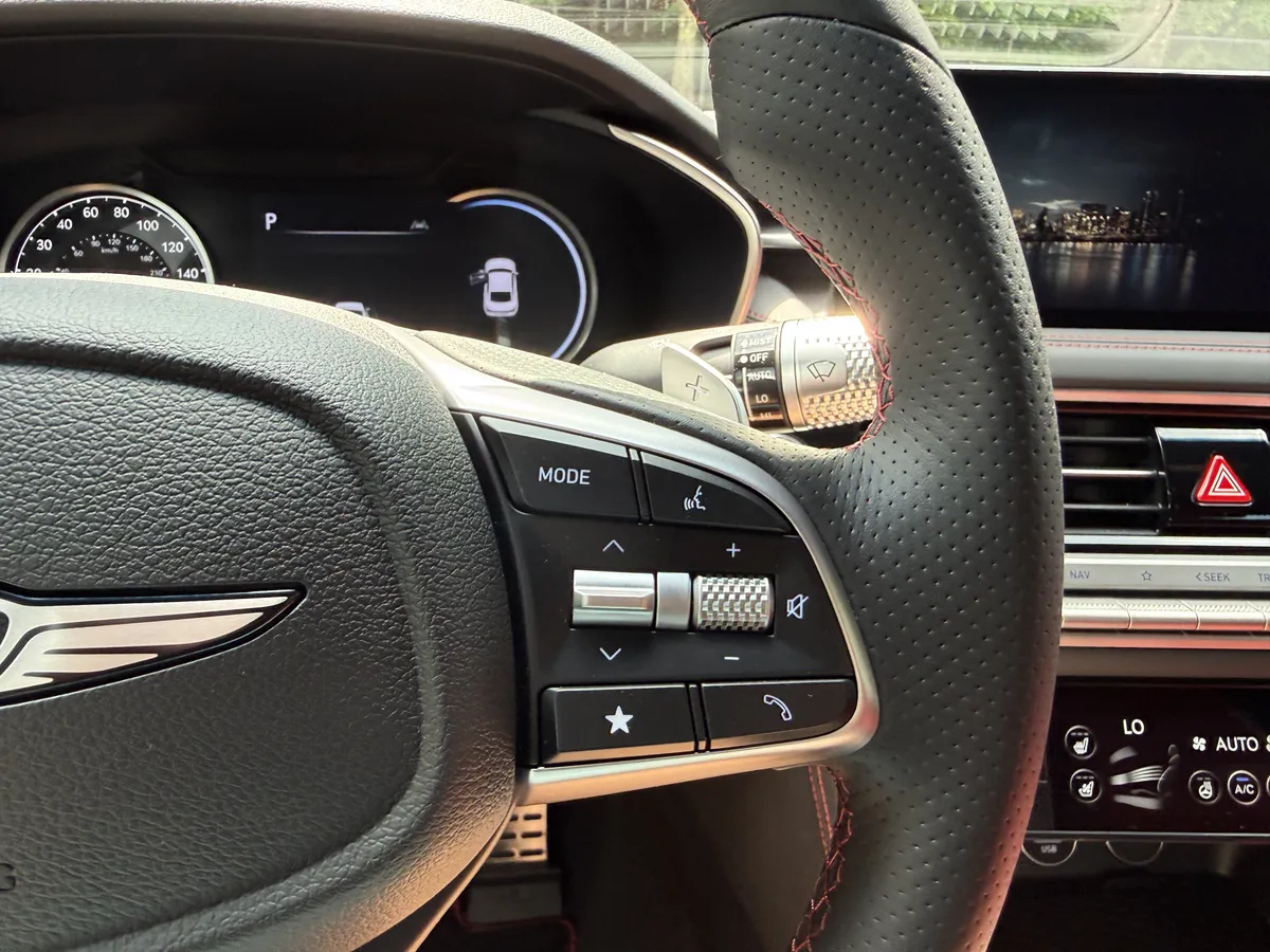 2026 Genesis G70 3.3T Sport Prestige thumbnail 25