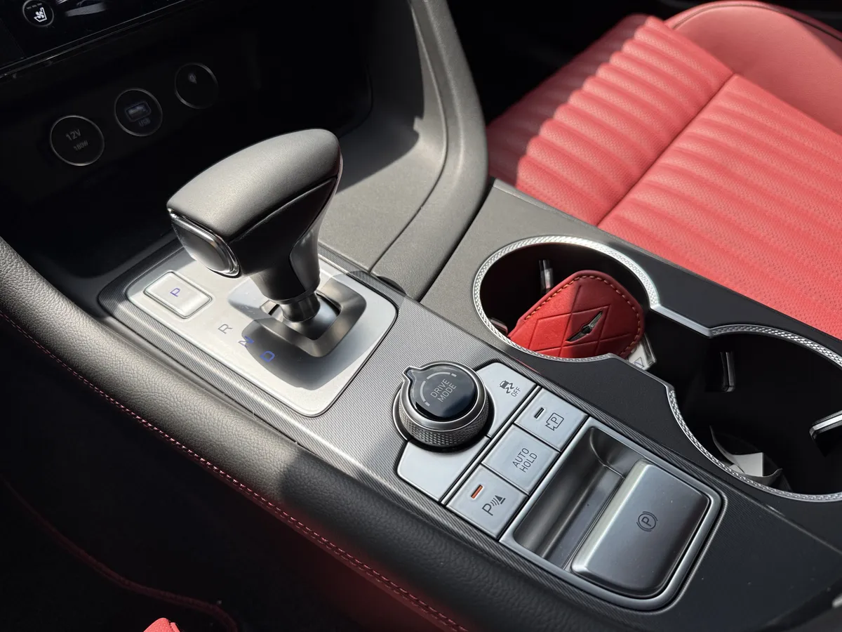 2026 Genesis G70 3.3T Sport Prestige thumbnail 29