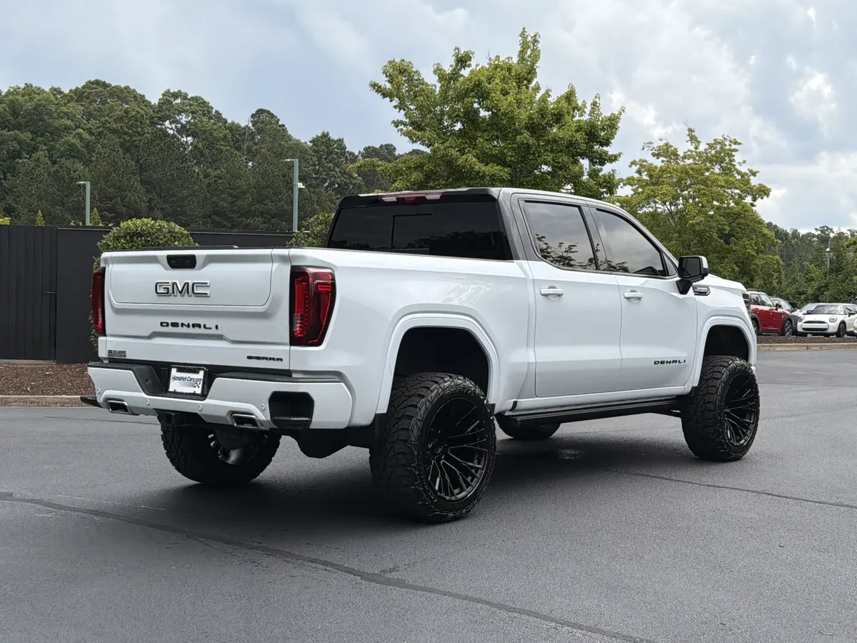2026 GMC Sierra 1500 Denali Ultimate thumbnail 2