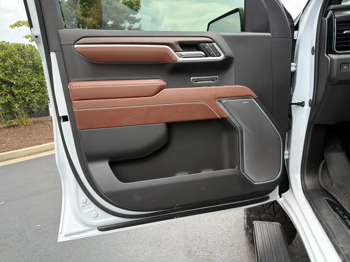 2026 GMC Sierra 1500 Denali Ultimate thumbnail 22