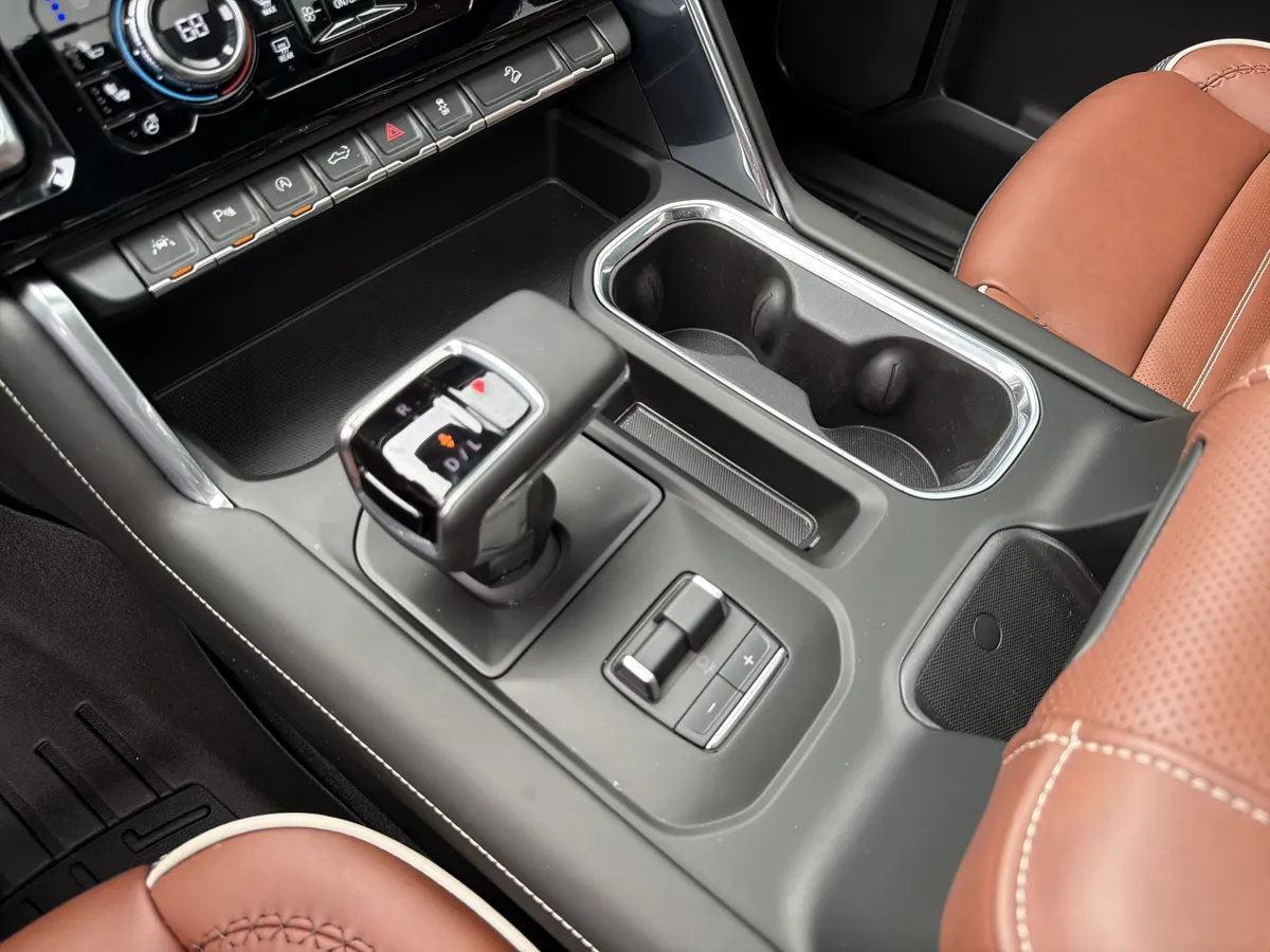 2026 GMC Sierra 1500 Denali Ultimate thumbnail 34