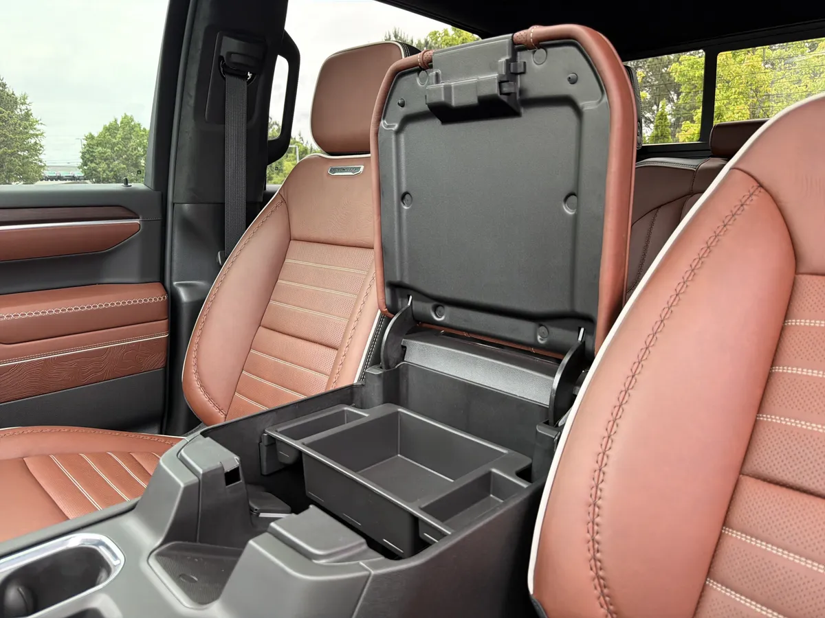 2026 GMC Sierra 1500 Denali Ultimate thumbnail 36