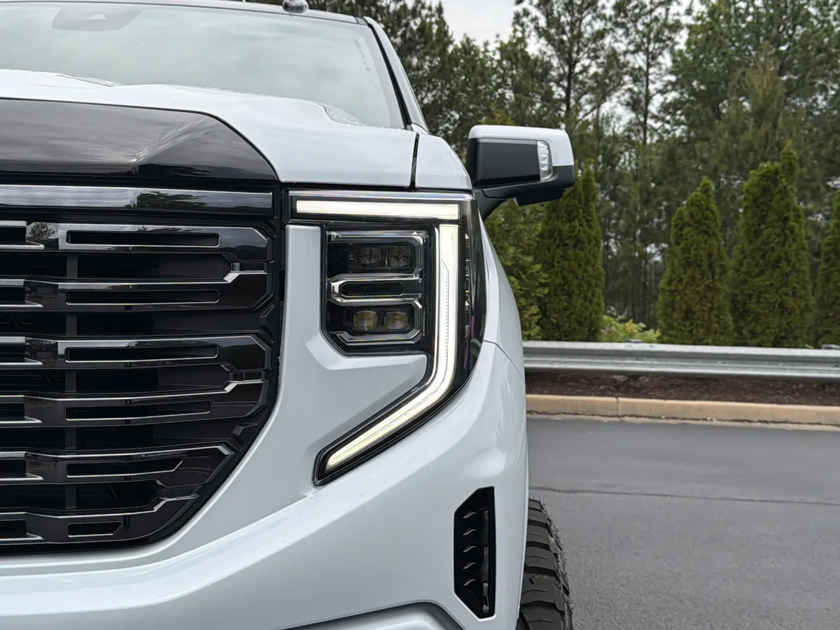 2026 GMC Sierra 1500 Denali Ultimate thumbnail 43