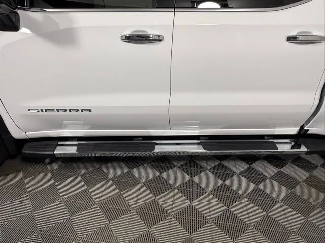 2026 GMC Sierra 1500 SLT thumbnail 12