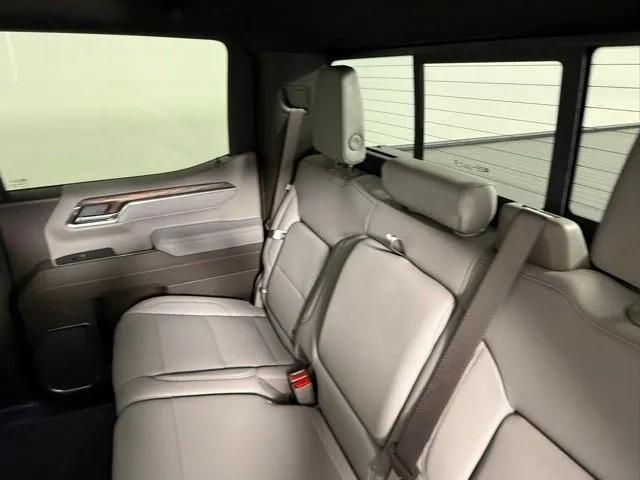 2026 GMC Sierra 1500 SLT thumbnail 50