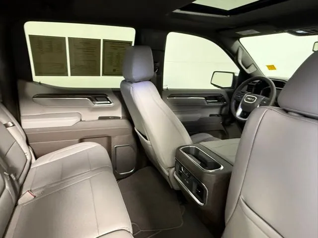 2026 GMC Sierra 1500 SLT thumbnail 56
