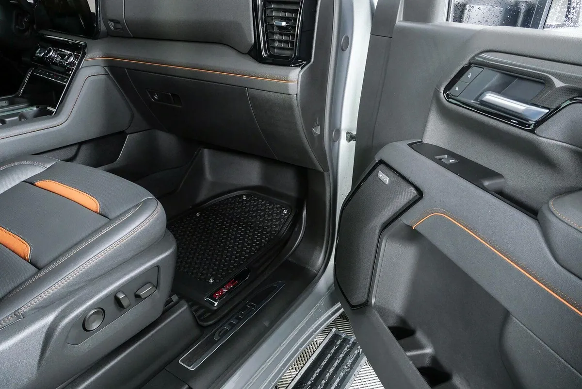 2026 GMC Sierra 2500 HD AT4 thumbnail 24
