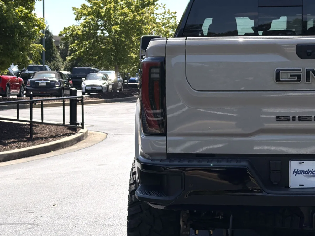 2026 GMC Sierra 2500HD AT4X thumbnail 20