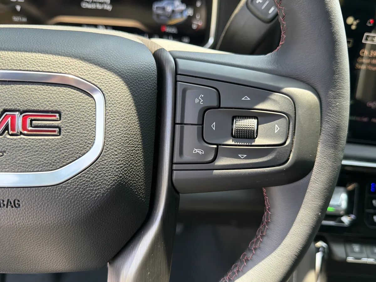 2026 GMC Sierra 2500HD AT4X thumbnail 31