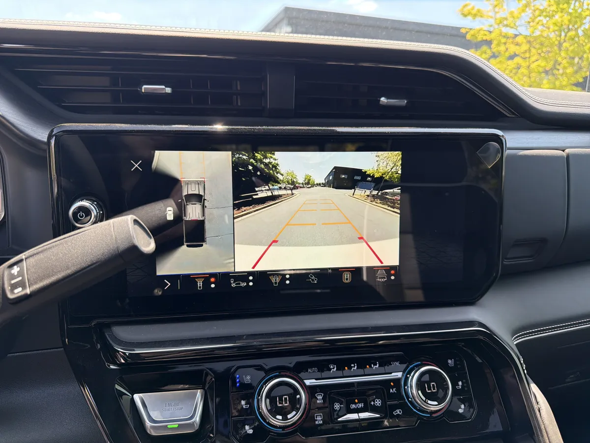2026 GMC Sierra 2500HD AT4X thumbnail 36