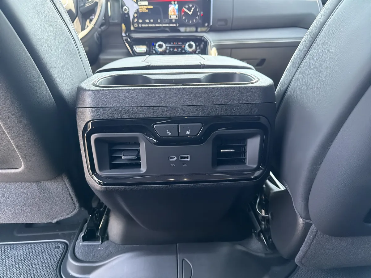 2026 GMC Sierra 2500HD AT4X thumbnail 44