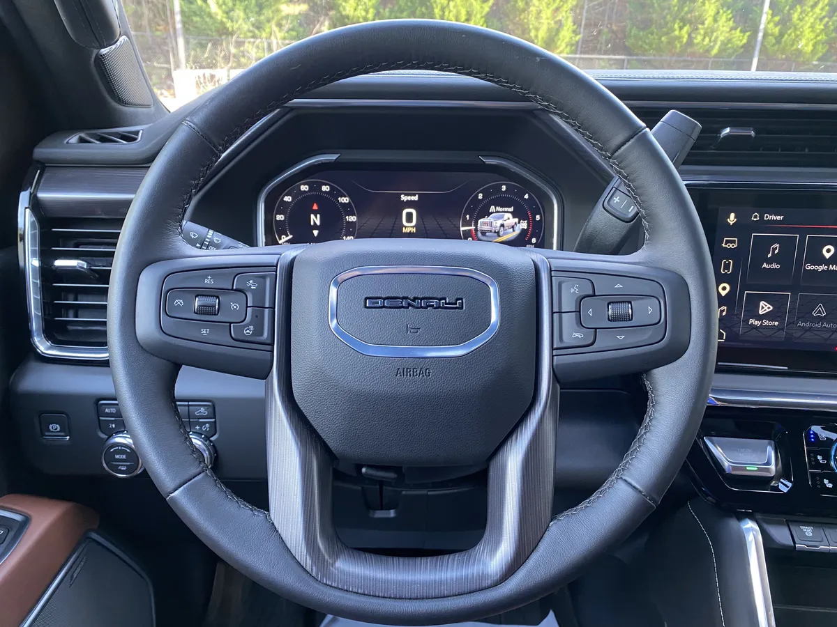 2026 GMC Sierra 2500HD Denali Ultimate thumbnail 19