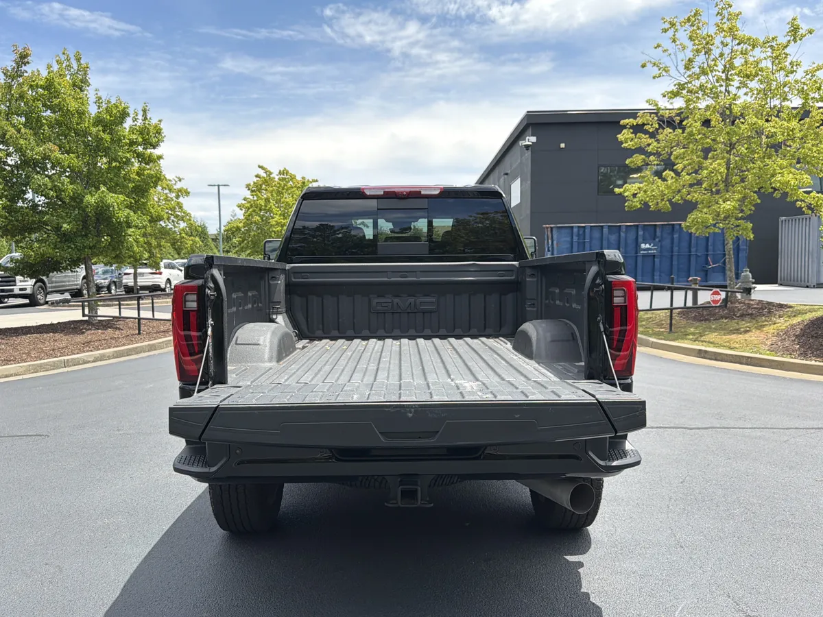 2026 GMC Sierra 2500HD Denali Ultimate thumbnail 53