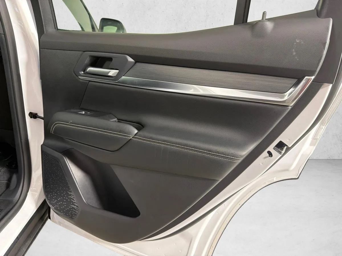 2026 GMC Terrain FWD Elevation thumbnail 17