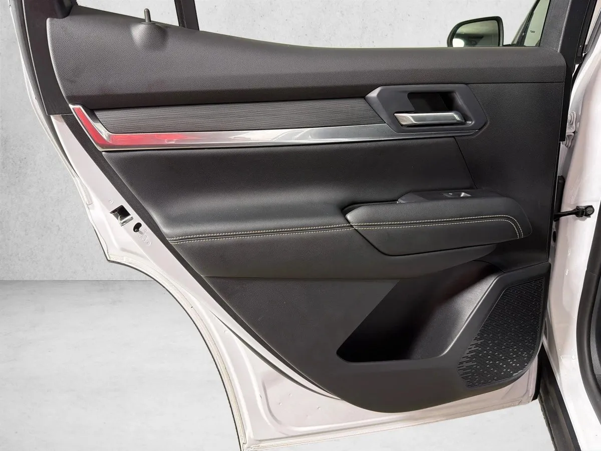 2026 GMC Terrain FWD Elevation thumbnail 22