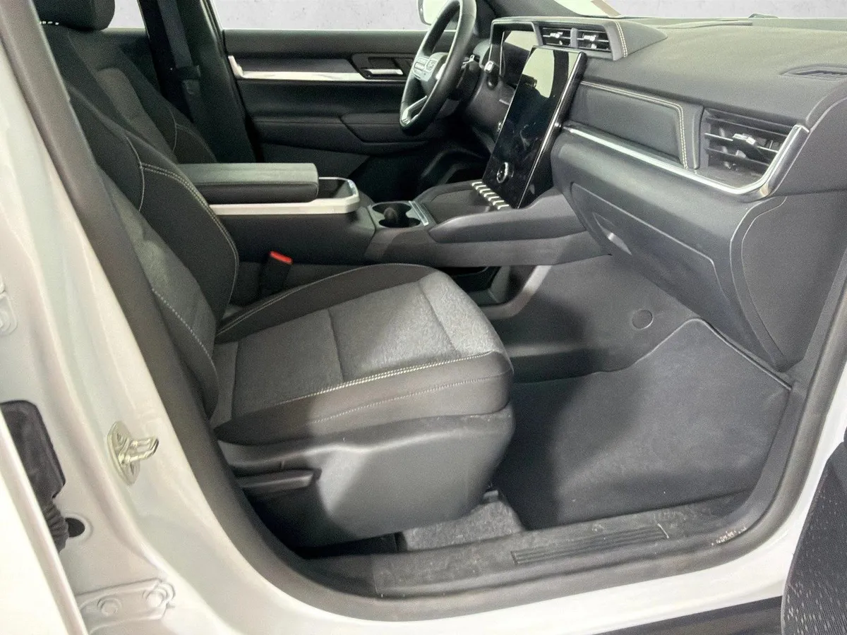 2026 GMC Terrain FWD Elevation thumbnail 14