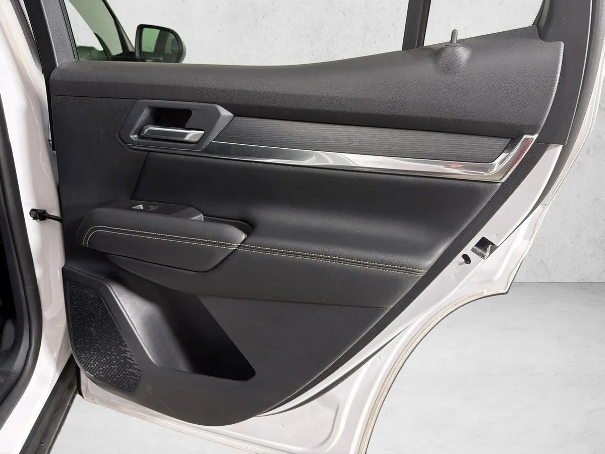 2026 GMC Terrain FWD Elevation thumbnail 17