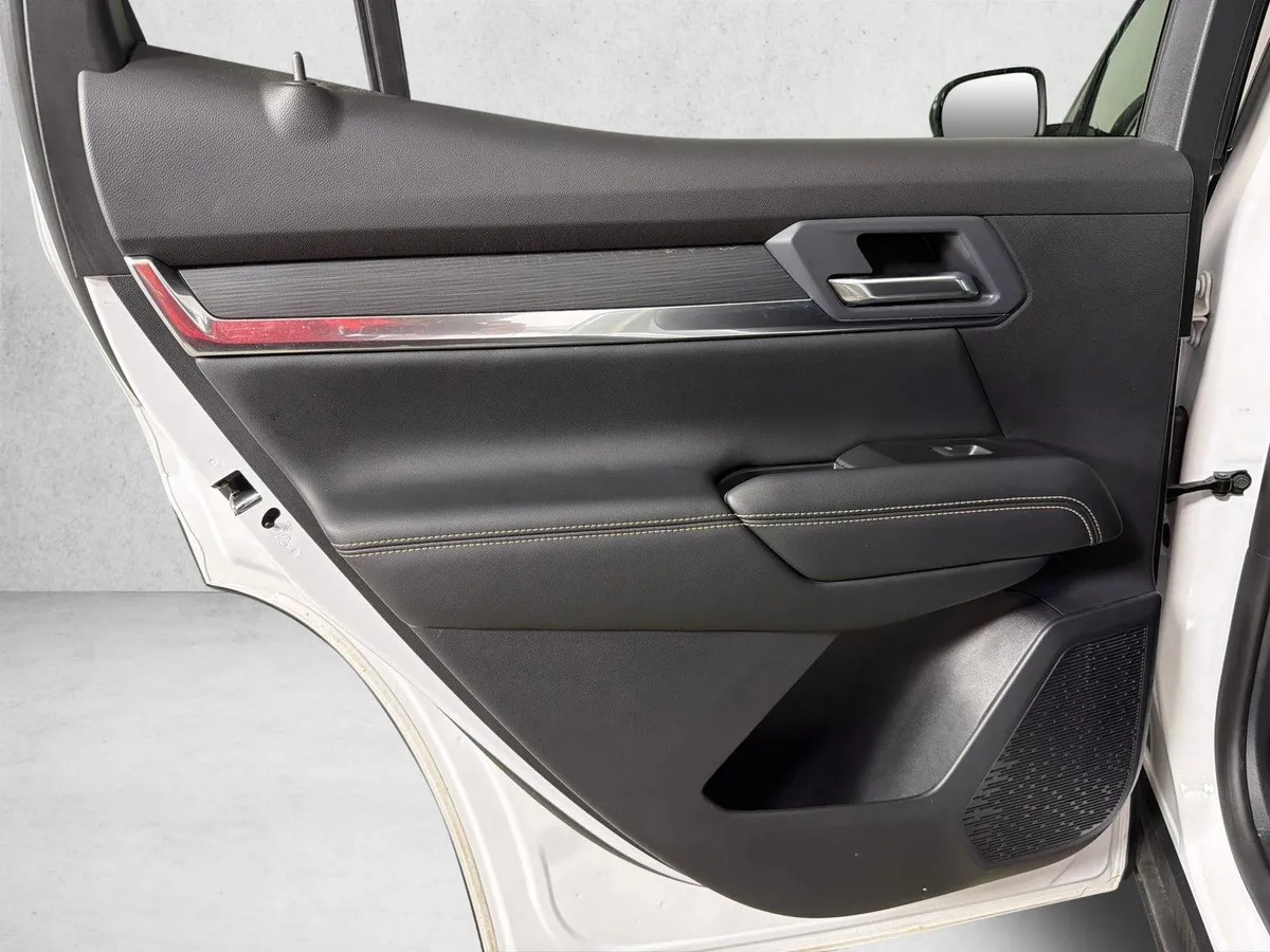2026 GMC Terrain FWD Elevation thumbnail 22